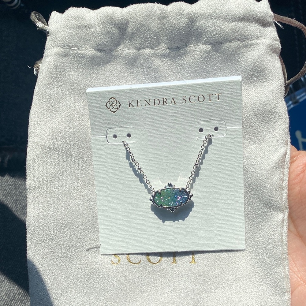 Kendra Scott Elisa Petal Iridescent Green/Purple and Silver Necklace